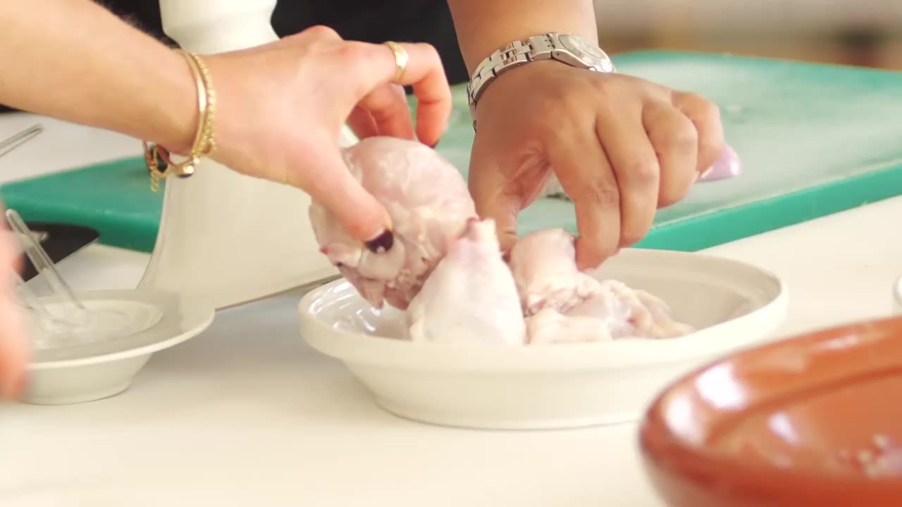 Alex Gray learns how to cook tajine