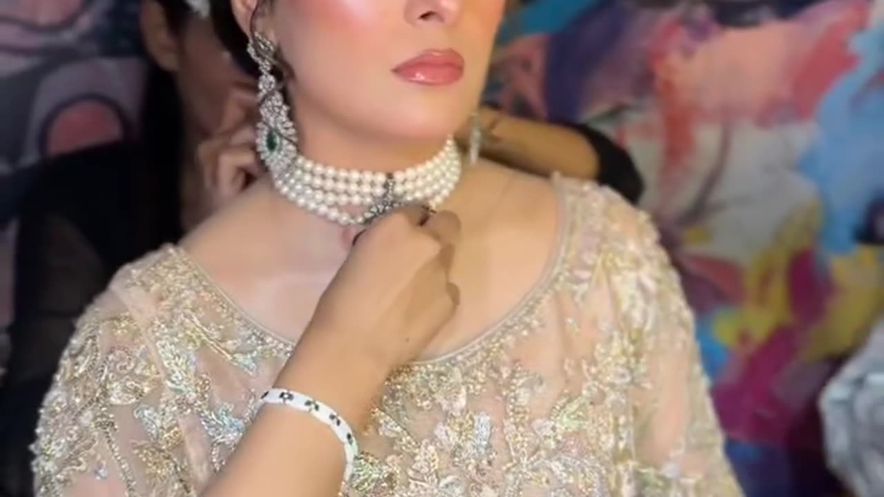 Ayeza khan