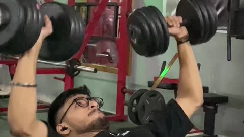 70 kg incline dumbell press at 59bw