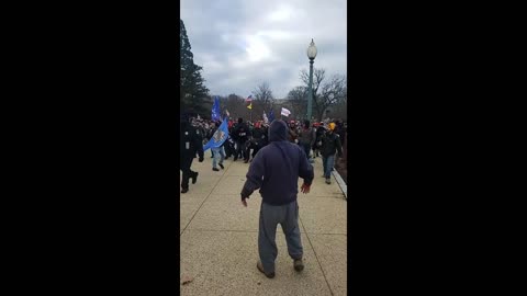 Capitol Police Remove Barricades And Allow Protesters Into Capitol Building