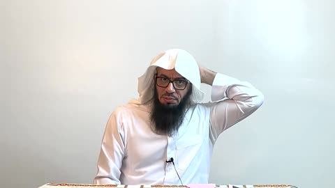 Q&A | Must a Woman Undo Her Hair When Wiping the Head in Wudu' | Shaykh Ahmad Musa Jibril