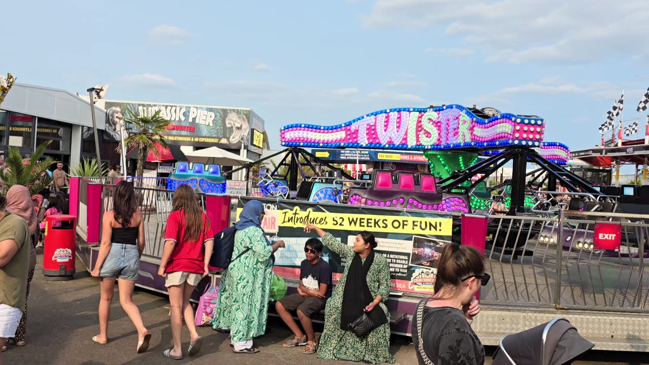 Clacton pier kids loving the rides