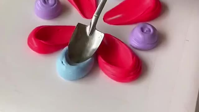 Nice cake icing