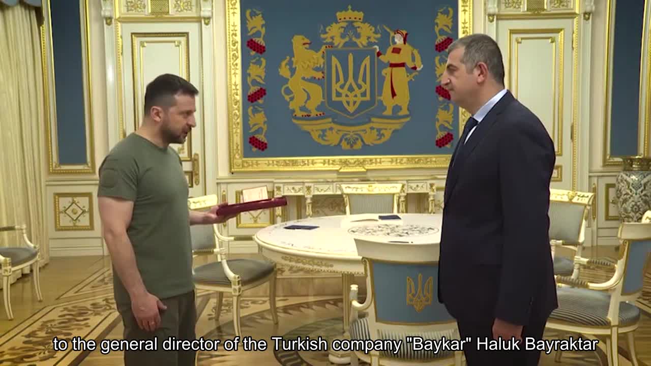 ️ Zelensky presented the order "For Merit" of the 1st degree to the general director of the Turkish
