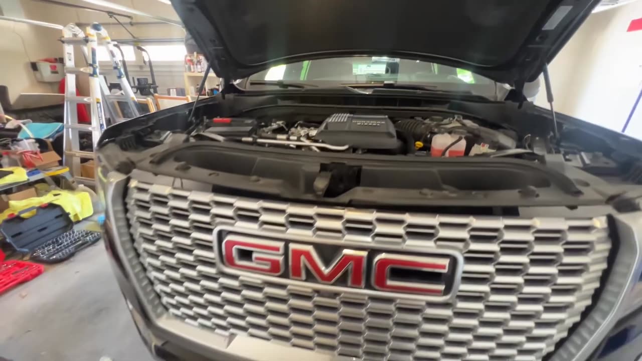 How to do an Oil change on a 2021 - 2023 GMC Yukon XL Denali with LM2 Duramax