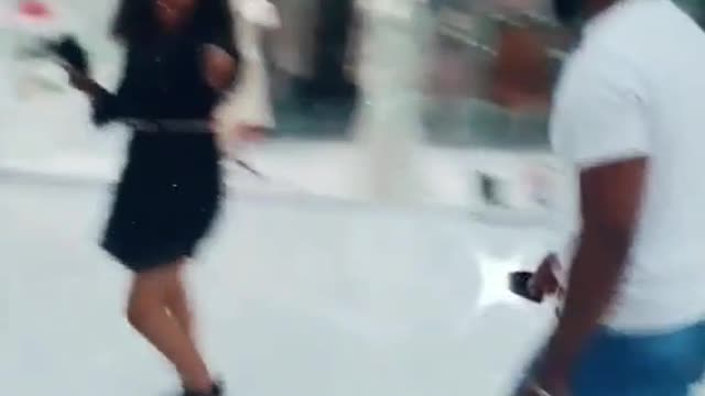 Failed proposal in a mall.