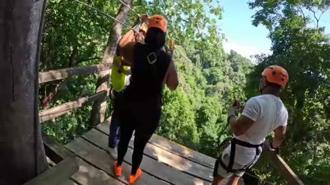 ZIP-LINE GRANNIES