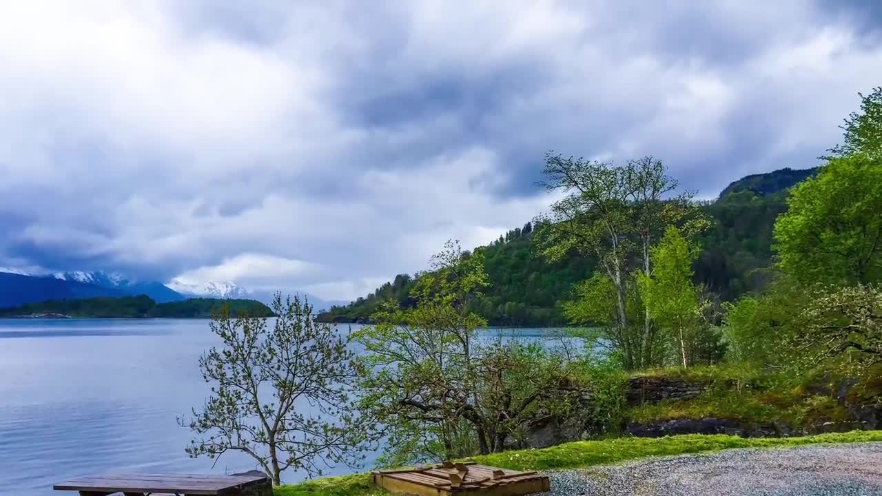 Minutes To Relaxing Music