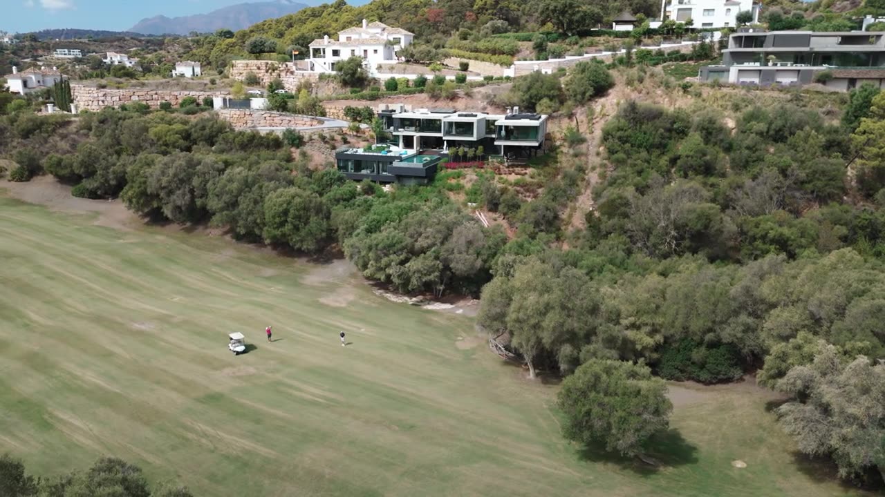 Mansion in Marbella Club Golf Resort, Benahavis