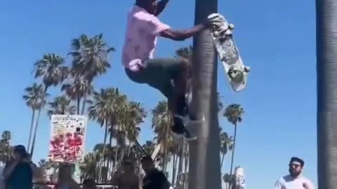 Go skateboarding with friends on weekends