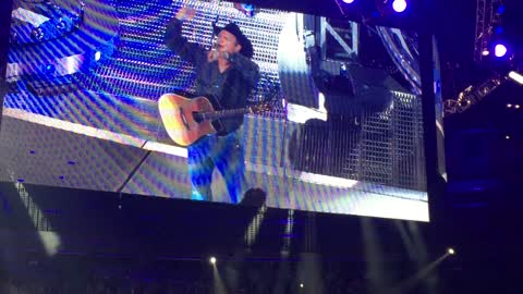 Friends In Low Places Garth Brooks Live Amway Arena Orlando, FL