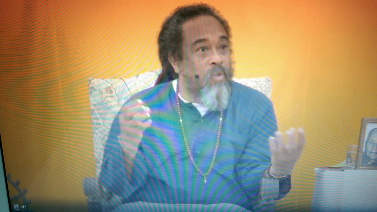 Mooji and Me - Where did all the love go?