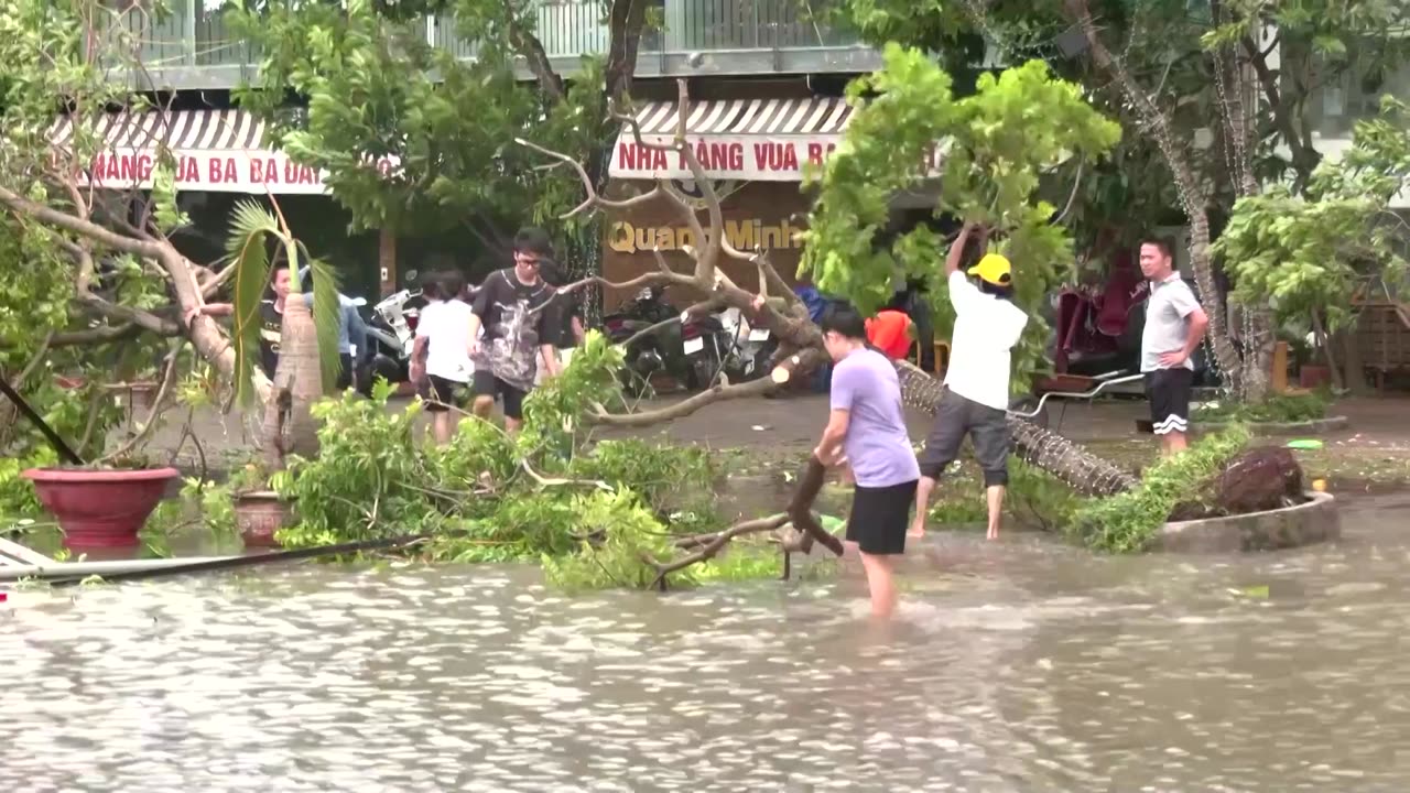 Vietnamese react to devastation after deadly typhoon