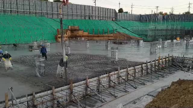 Foundation concrete pouring