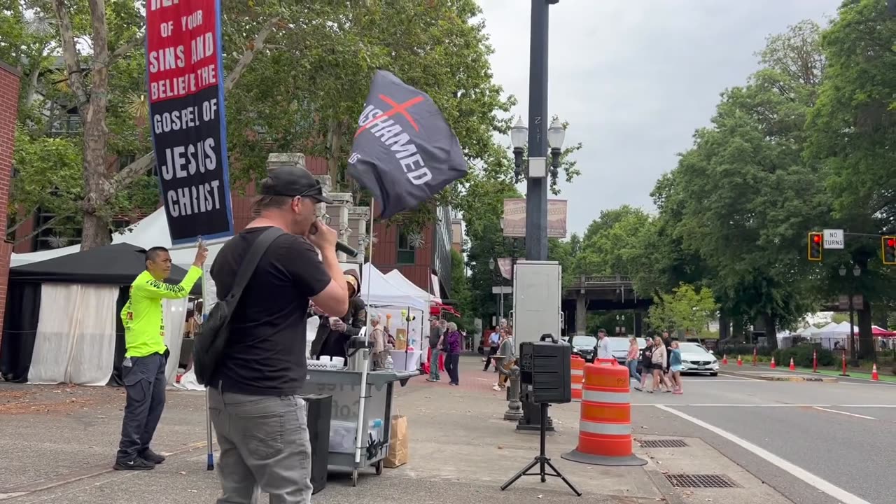 Street Preaching Psalm 33 August 2024 weeks before ww3