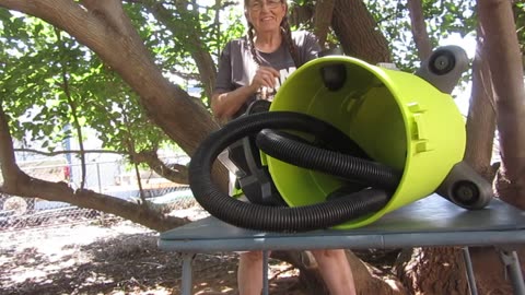 Ryobi Battery-powered Shop Vac used as a Bee Vac