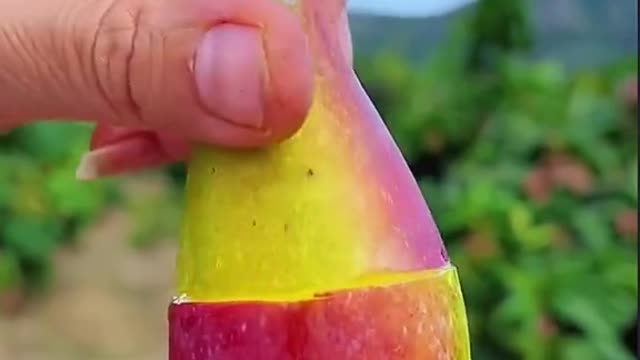 OMG 😱 skill?😋👩‍🌾#usa #fruit #asmr