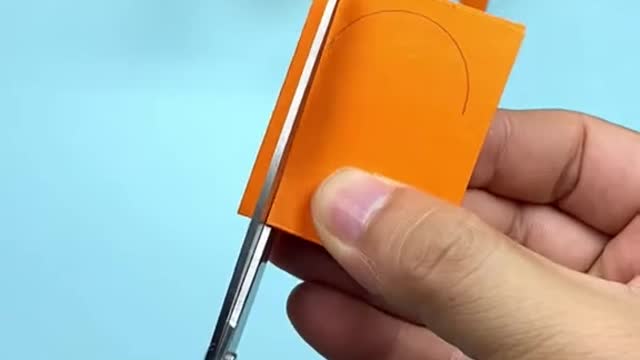 Do you also want to make such a small duck by hand? It's simple, not difficult at all