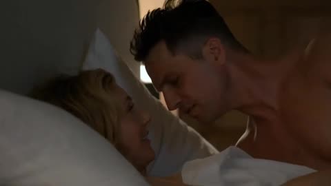 Katheryn_Winnick_Hot_Liplock_Kissing_Scene___Lustvilla