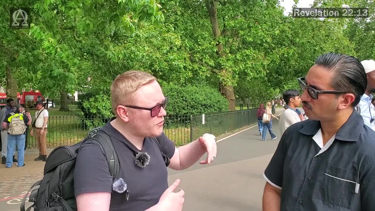 Speakers Corner - Amazing, Muslim Says Isaiah 53 Is About Jesus - ft Chris (The Ice Man) & Saracen