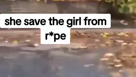 Women safe little child from rap*