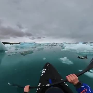 Kayaking in the Arctic😍