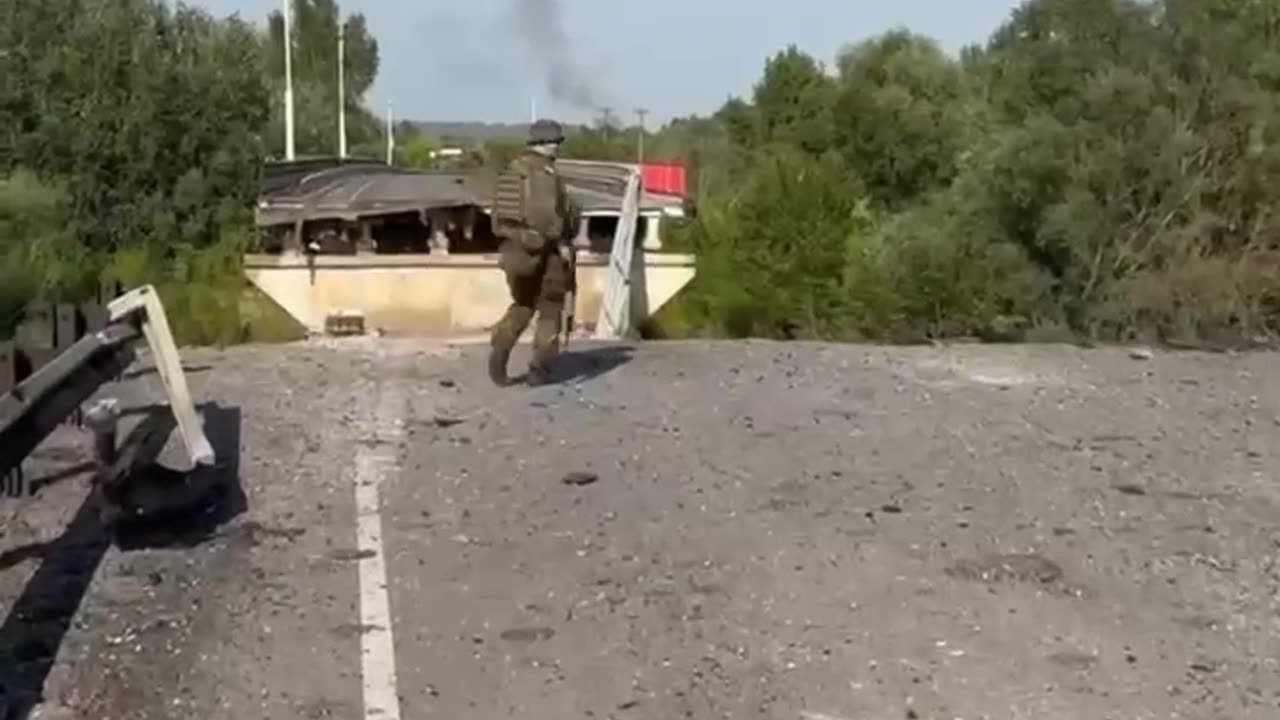💥👀 The bridge over Seym River near Glushkove that destroyed by the Air