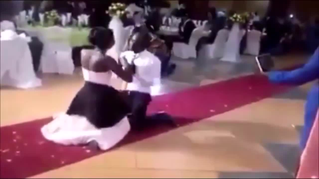 FUNNY WEDDING FAILS COMPILATION