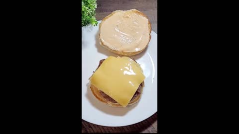 Cheeseburger