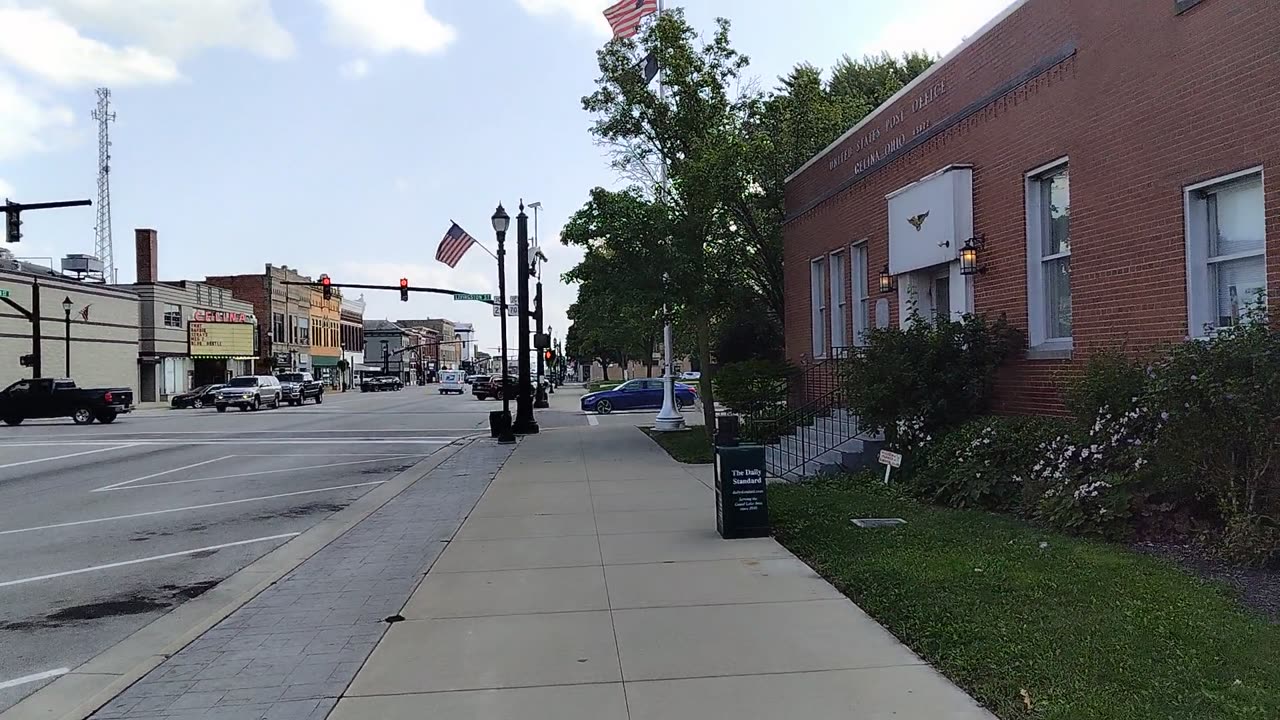 A walk 🚶 to the Celina post office