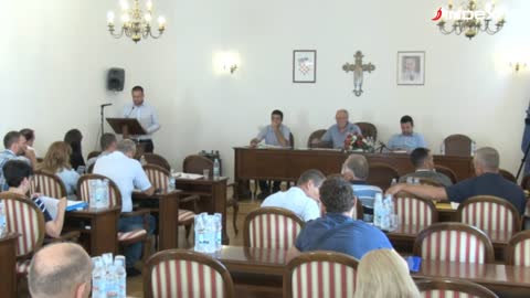 Na trogirskom gradskom vijeću se derali, svađali i zamalo potukli