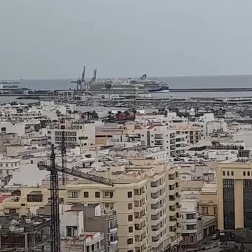 A BIRDSEYE VIEW OF the RETIRED NORMIE BOOMERS on their Crucero