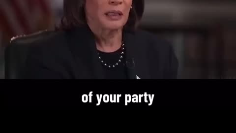 🤣 Kamala explains how she became the nominee 😂