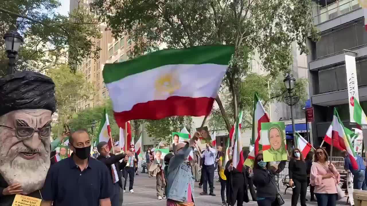 Iranian-Americans rallying in NY against Tehran's regime