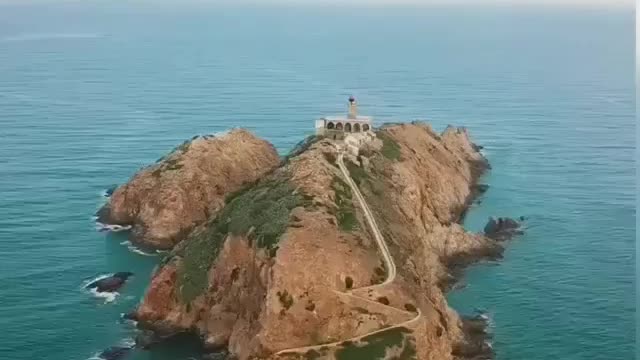 the island of Sirigena