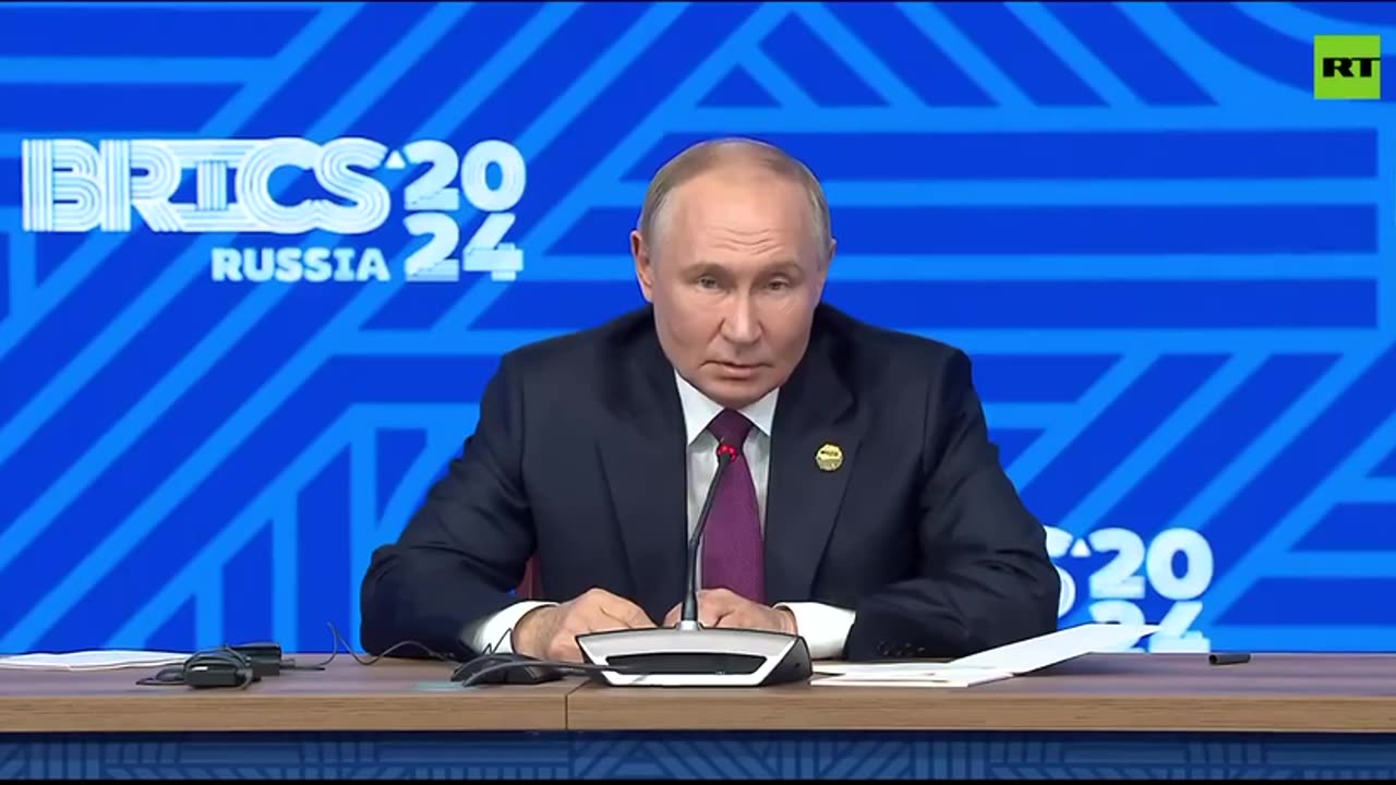 Putin says the United States' accusations that Donald Trump has connections to Russia are fake
