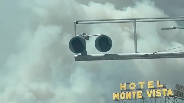 This so sad and scary #PipelineFire #Flagstaff