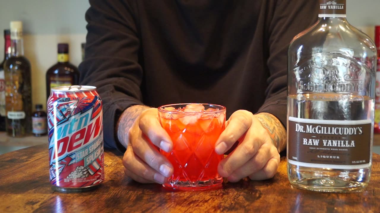 Dr McGillicuddy's Raw Vanilla Liqueur & Mtn Dew Star Spangled Splash