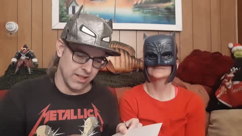 Unboxing and Review of Batman: The Dark Knight Returns Book and Mask Set with my girlfriend Laura