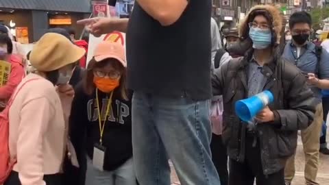 王大師台北台灣123全球大遊行街頭演說片段
