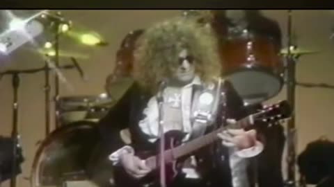 All The Young Dudes ~ Mott The Hoople ( Live ) + Intel In Description