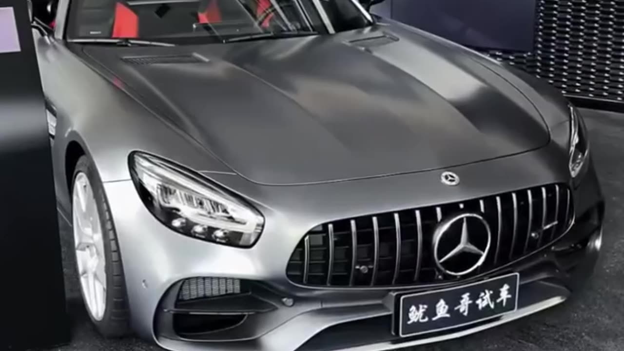 Mercedes benz amg gt