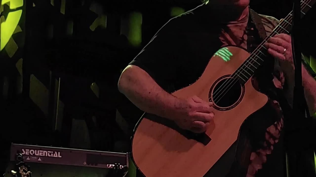 Keller Williams - LIVE @ Iron City (Short 3)