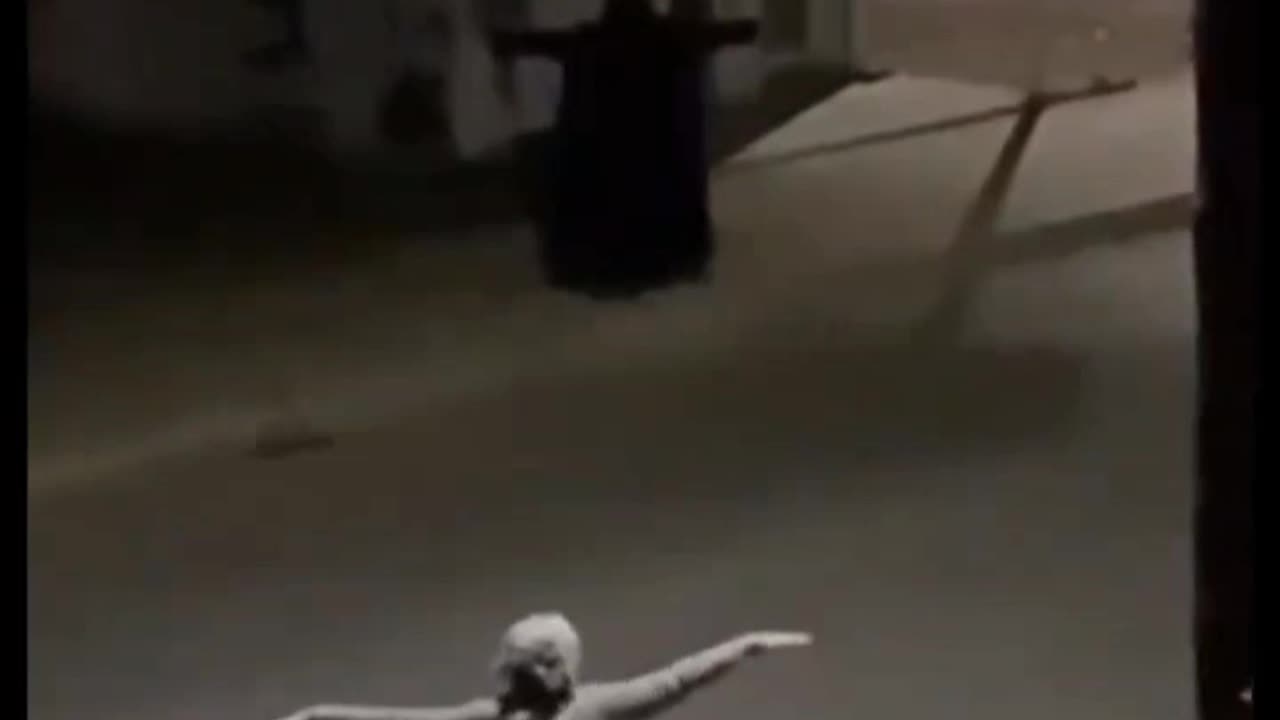 Dancing ghost 😱