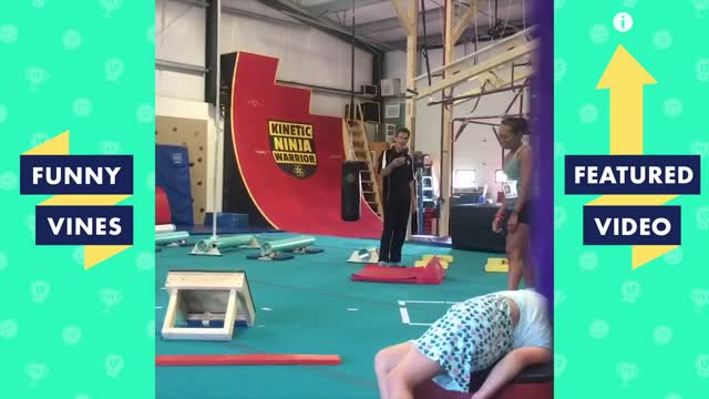 TRY NOT TO LAUGH AT THE CHALLENGE. FUNNY VIDEOS. CHEATING THE COMPETITION.
