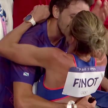 French Woman proposed to Boyfriend after winning Olympics Gold