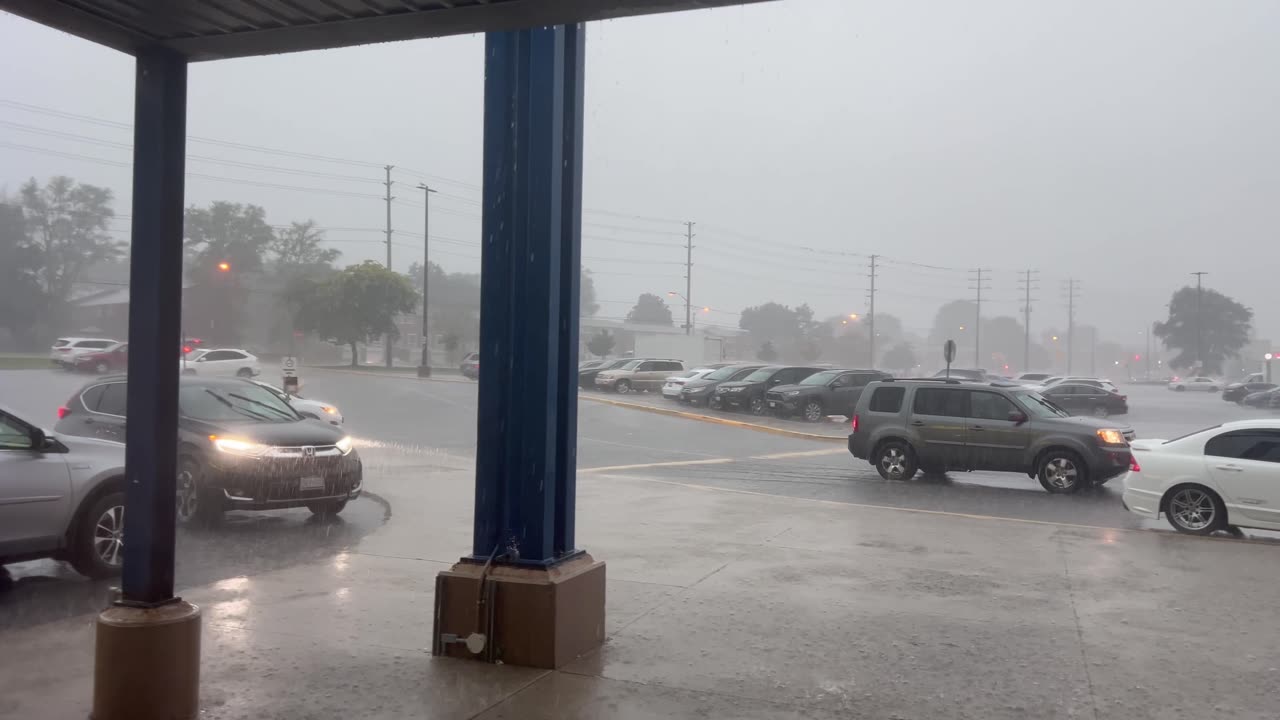 Severe thunderstorms in Toronto