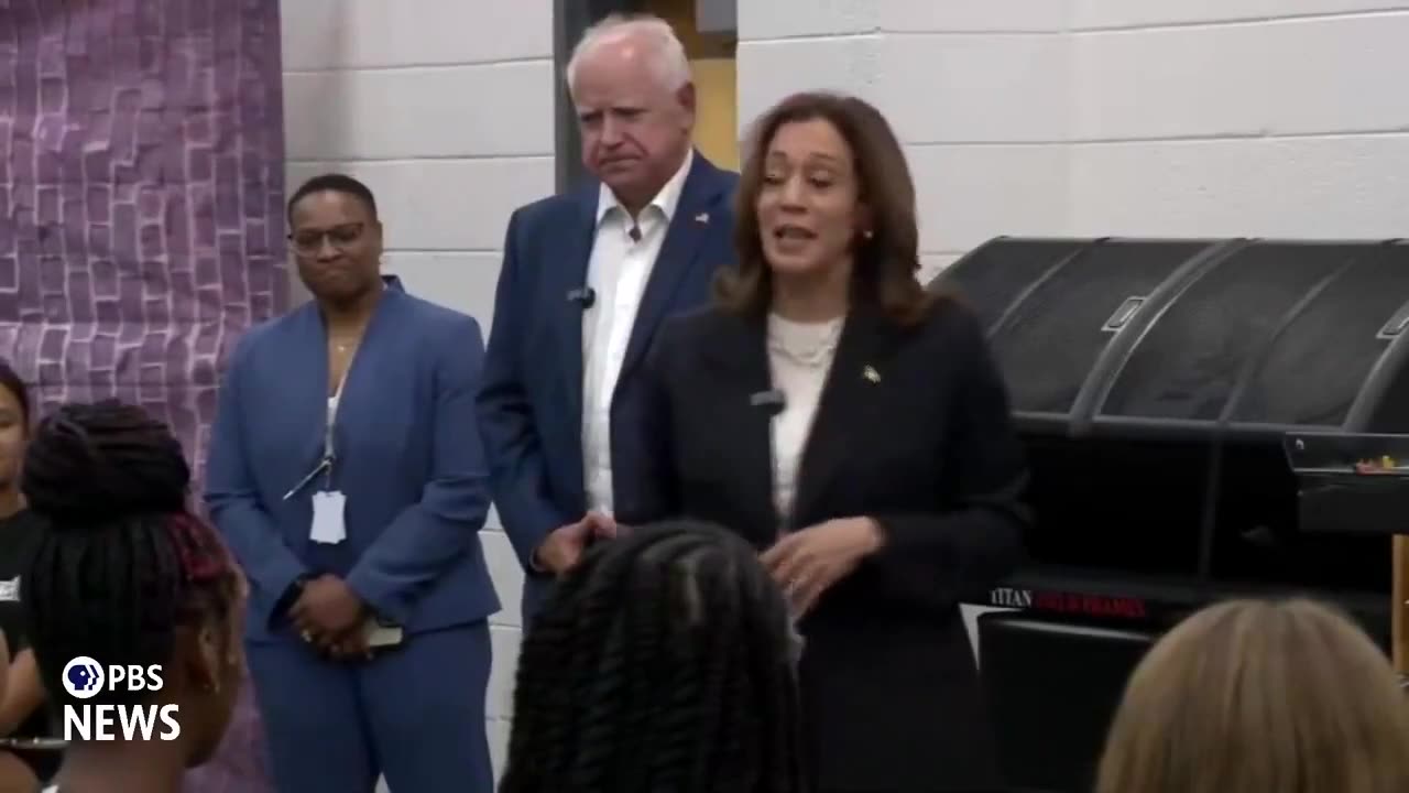 Kamala Gets Clowned On After Speaking To A Bunch Of High Schoolers
