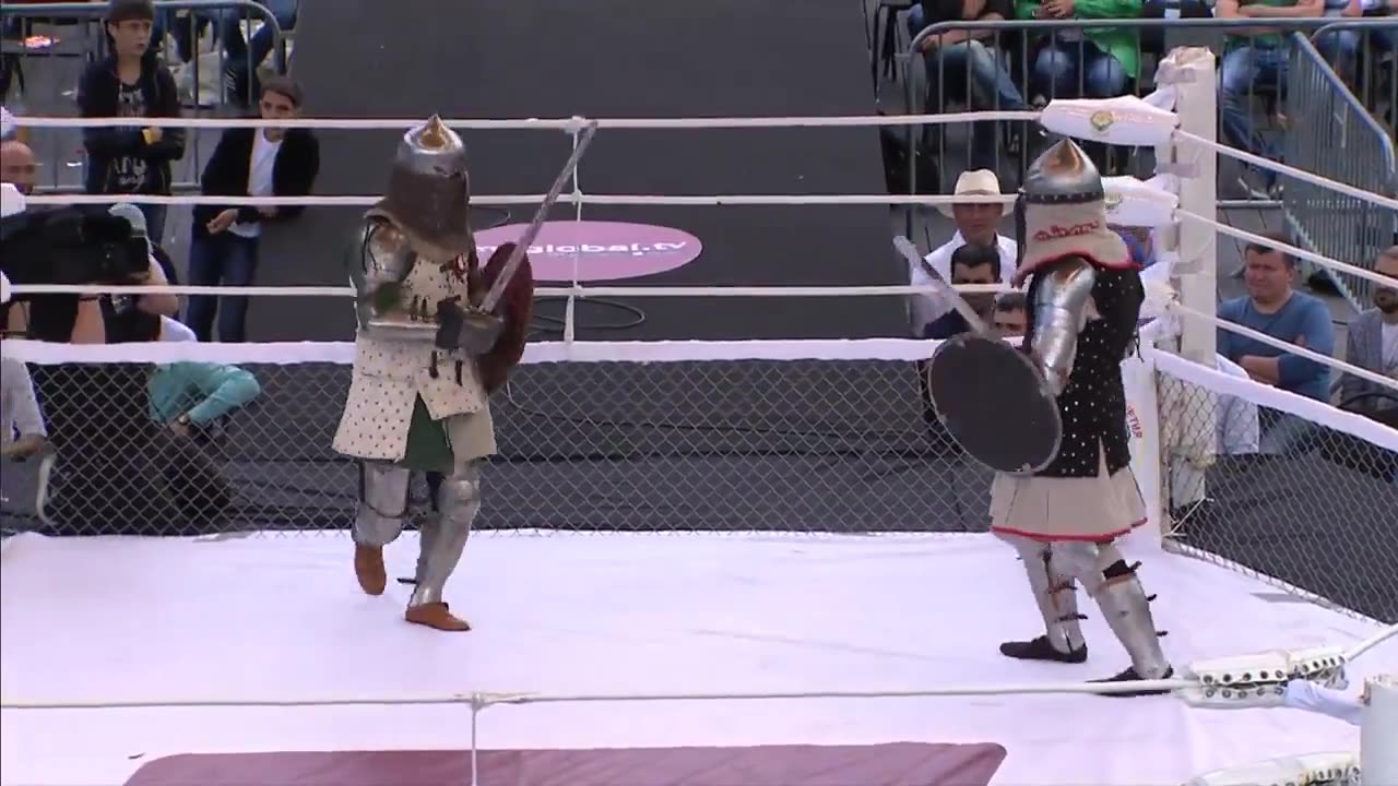 MEDIEVAL FIGHT | KNOCK OUT