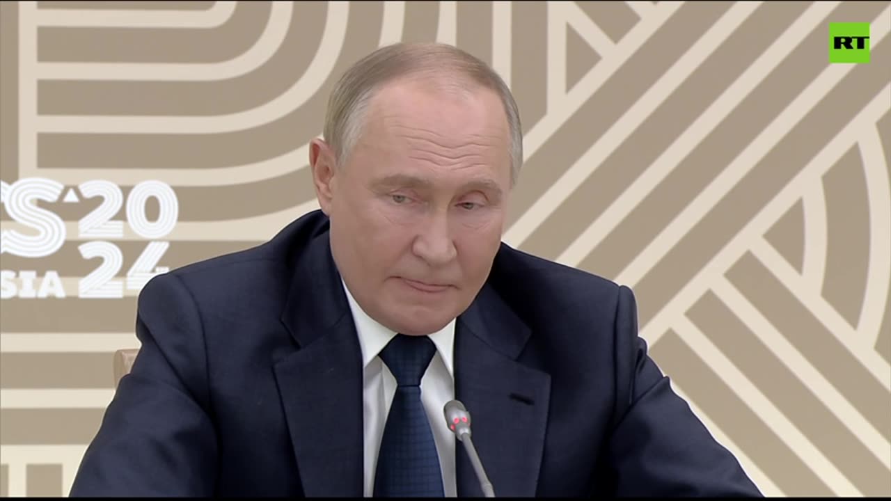 Putin gives interview to representatives of leading BRICS media